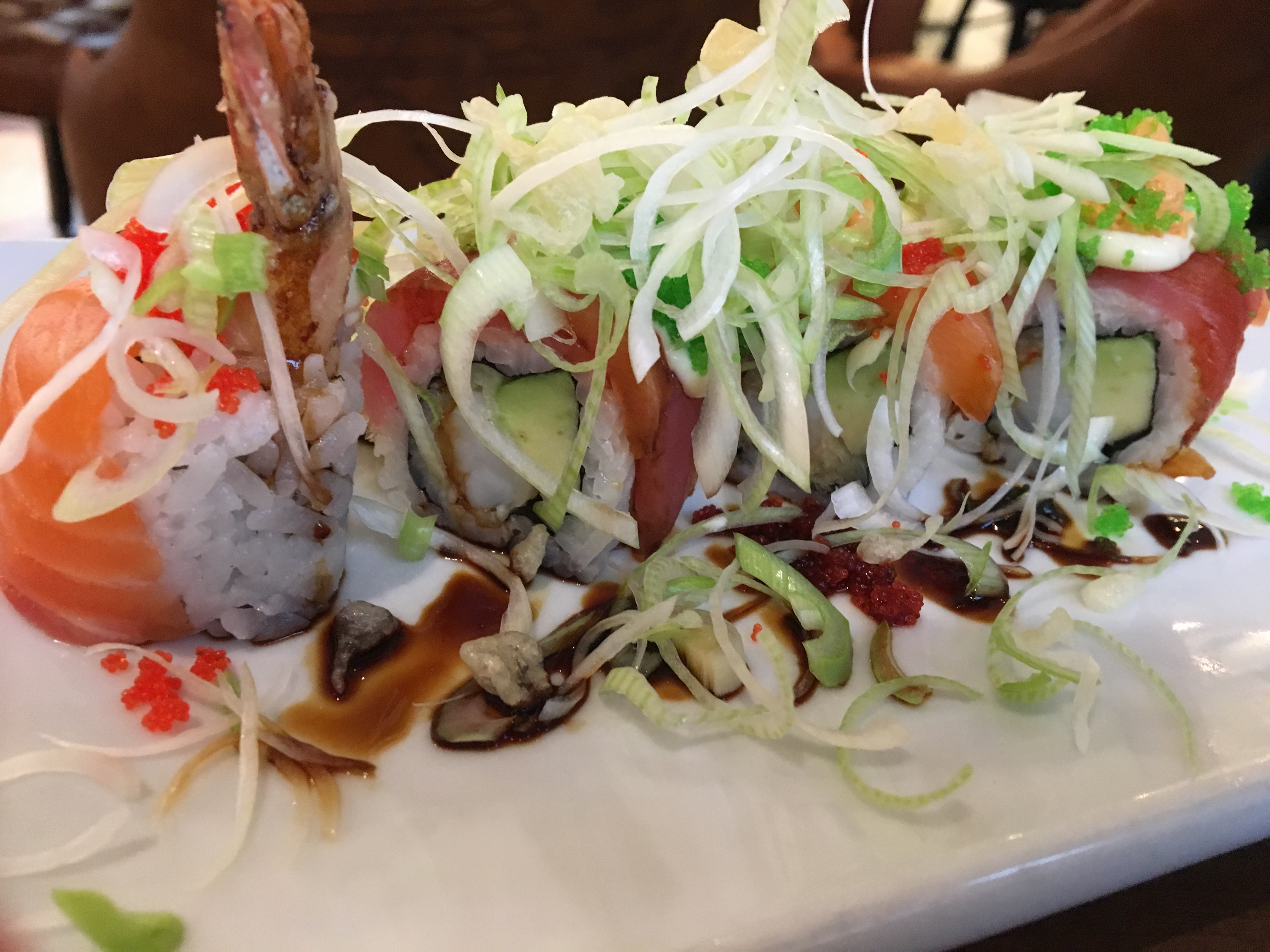 Sushi-rulle hos Leroy Sushi and Wok